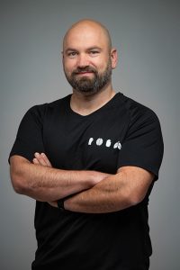 Porträt Tom Holzer